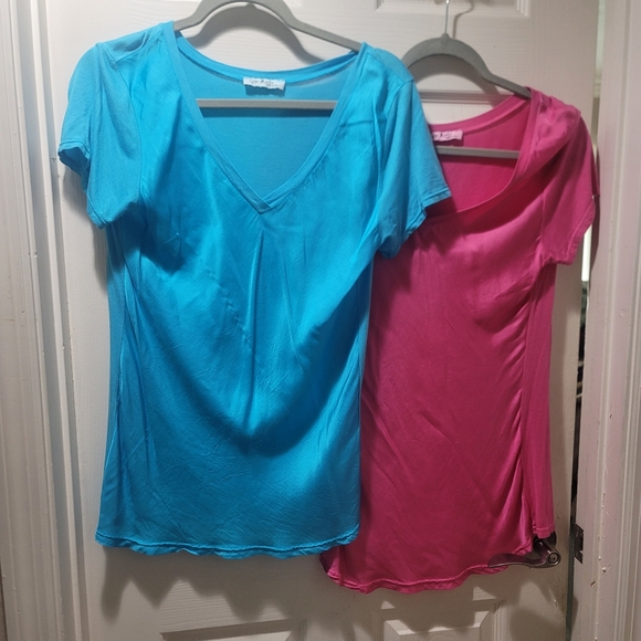 2 FOR 1 Blue and Pink Satin Front Tshirts - Picture 1 of 8
